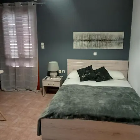 招待所 阿夫拉旅馆 3*