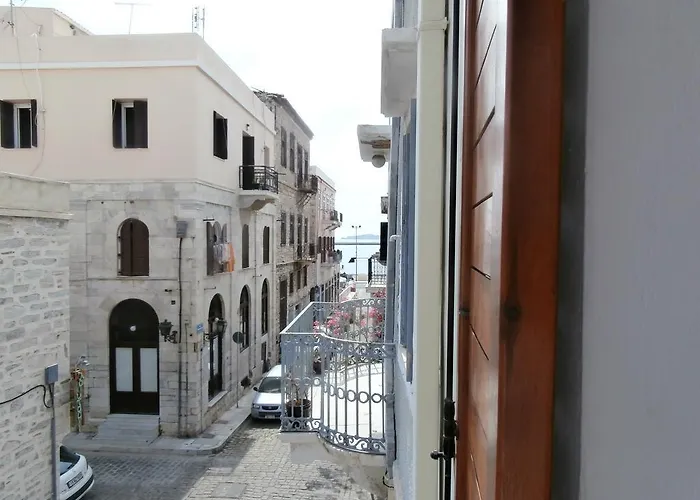 Avra بيت ضيافة 3*